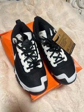 Nike Air Diamond Varsity Turf Black/White Men's Baseball Shoes